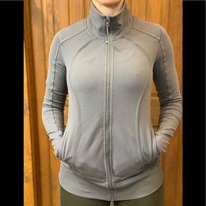 Lululemon X5 Zipper Jacket EUC. Sz 6